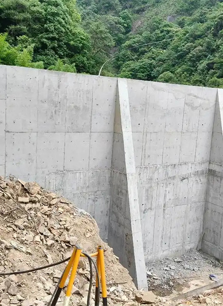 邢台重力式挡土墙